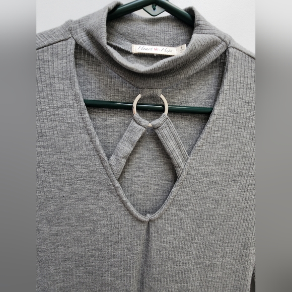 Long Sleeve Gray Dress - Picture 2 of 6